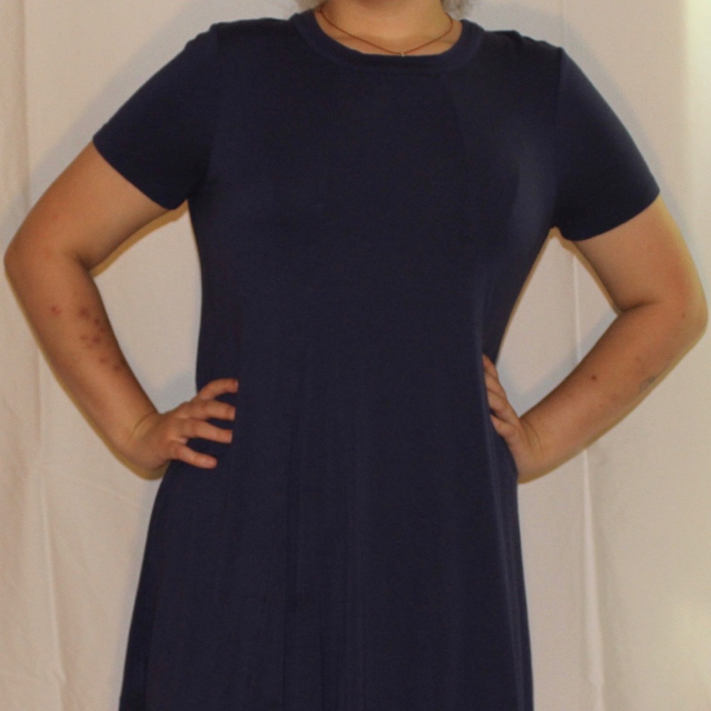 Short sleeve dress